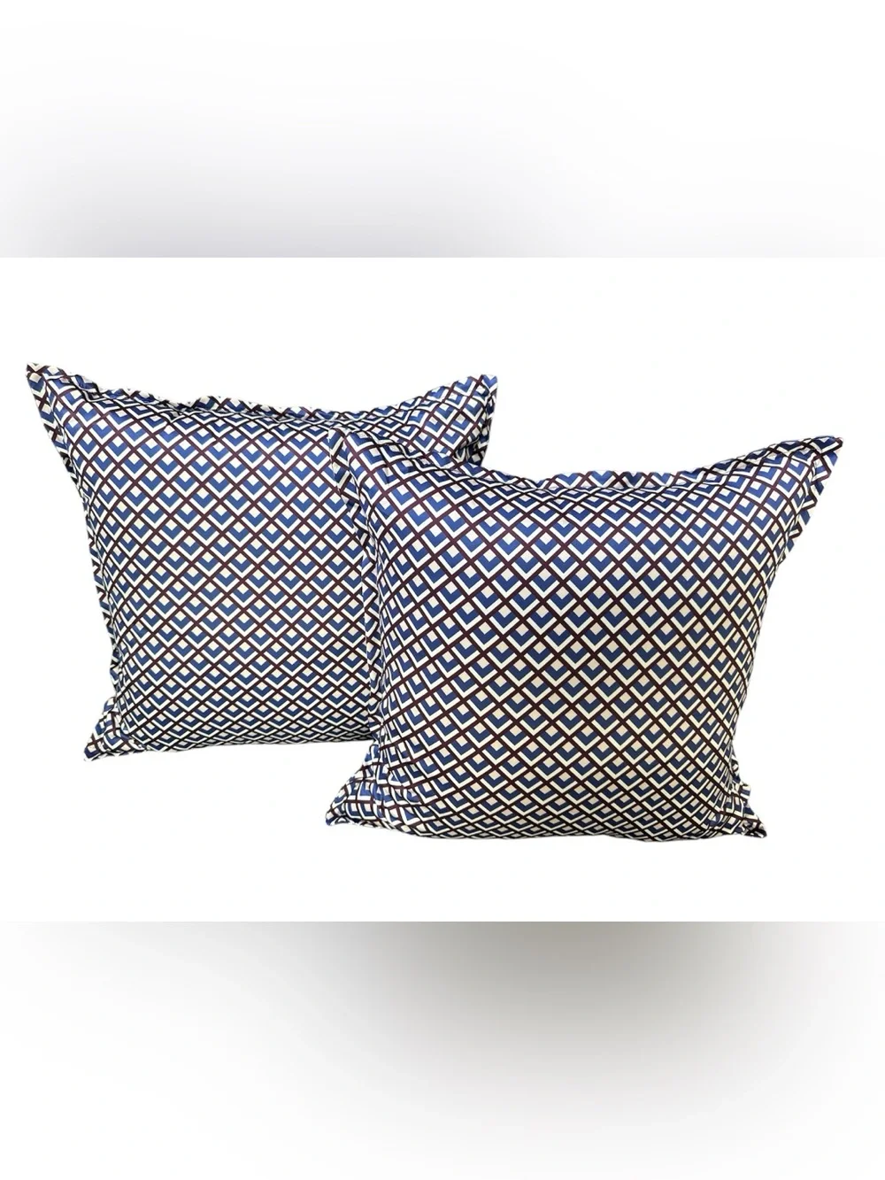 Threshold 18 in x 18 in Throw Pillows Set of 2